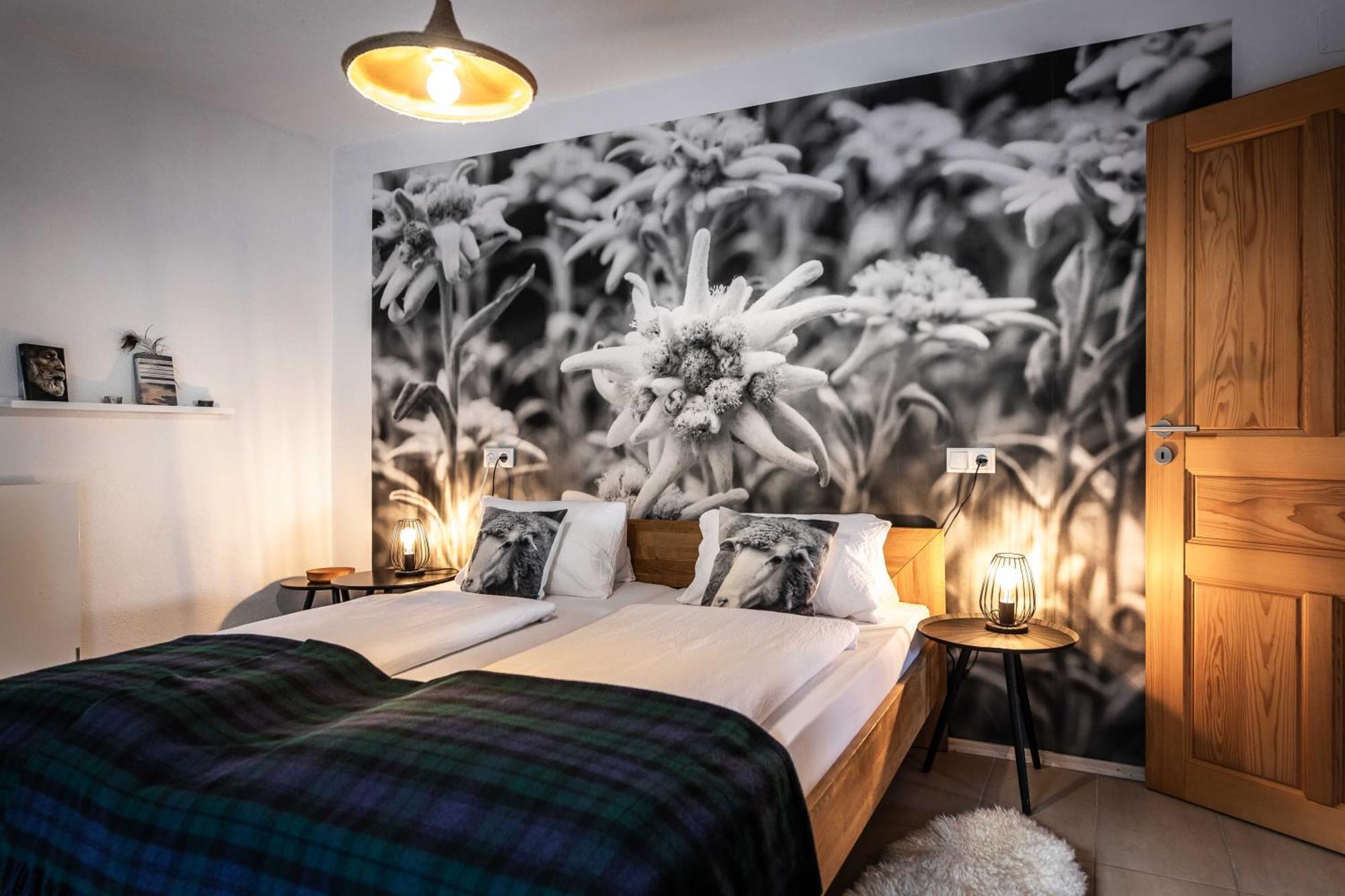 Alpinside Appartements Heiligenblut Bagian luar foto